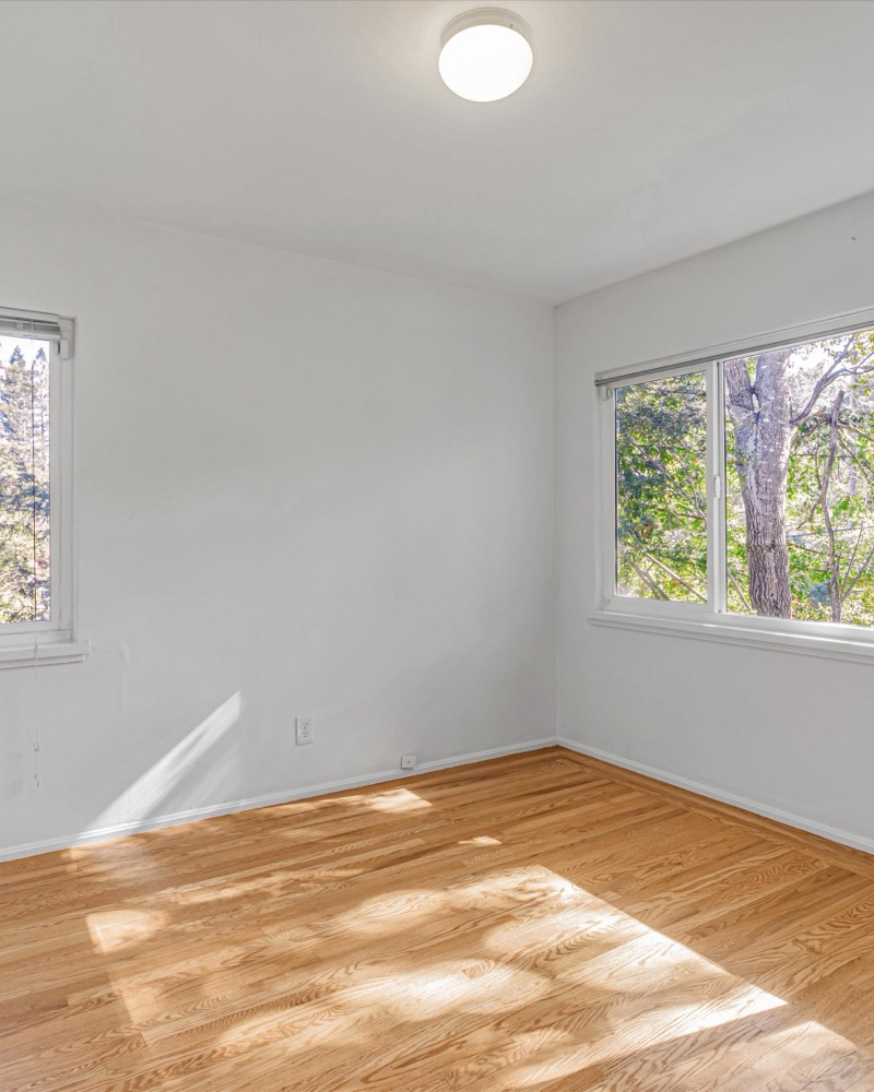 A bright bedroom in an Orinda rental home.